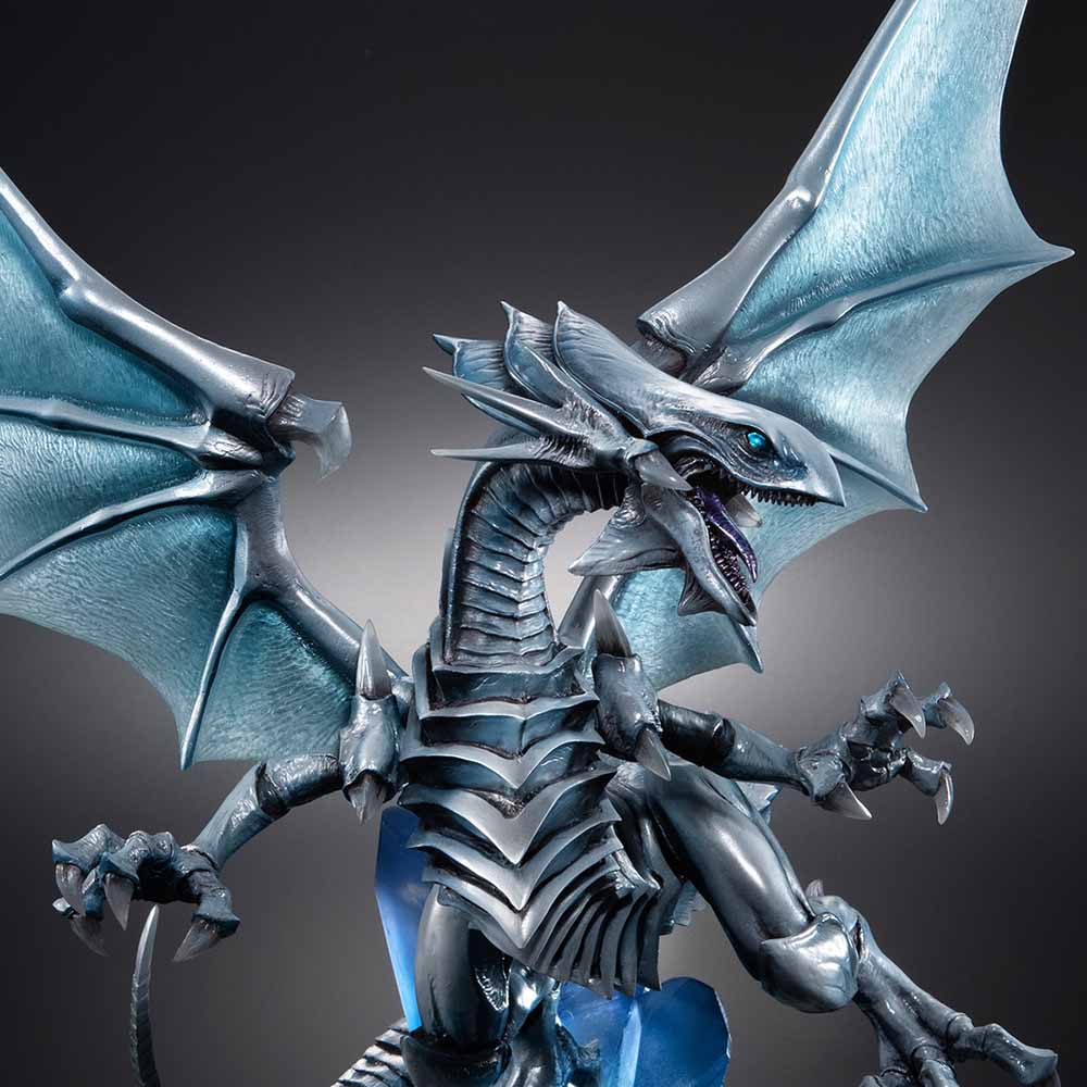 ART WORKS MONSTERS: Yu-Gi-Oh! Duel Monsters - Blue Eyes White Dragon ~Holographic Edition~ - wholesale anime merchandise